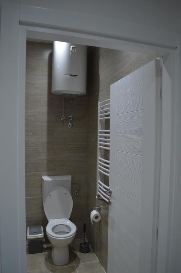 Magic M Apartment Mali Mokri Lug Zewnętrze zdjęcie
